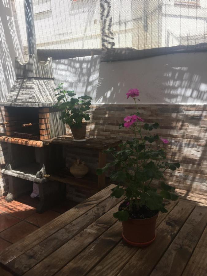 Apto Con Patio Y Barbacoa Bbq H De La Reina Córdoba Eksteriør bilde